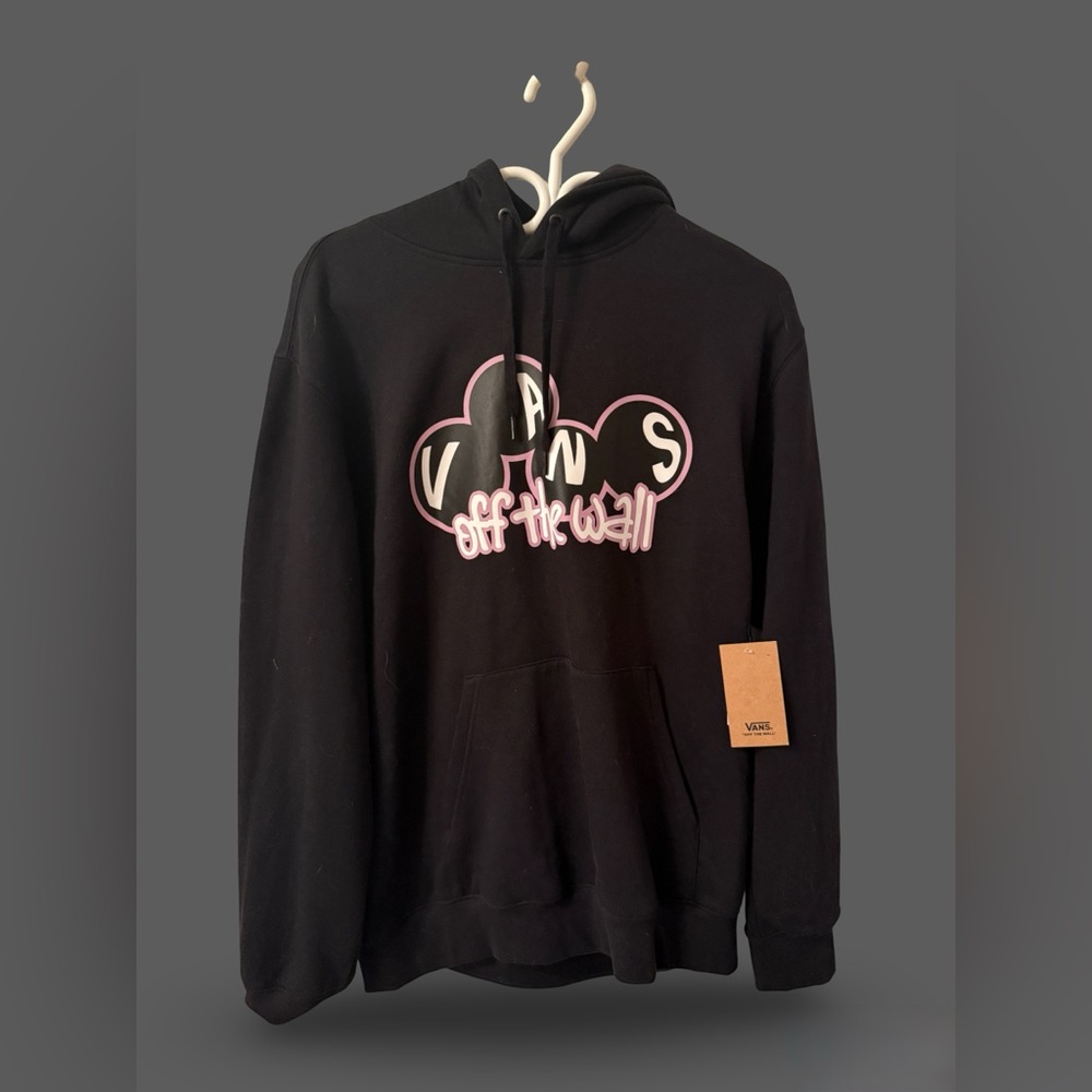 *NEW WITH TAGS* 🎱 Vans Off The Wall Logo Medium Scuttle Hoodie